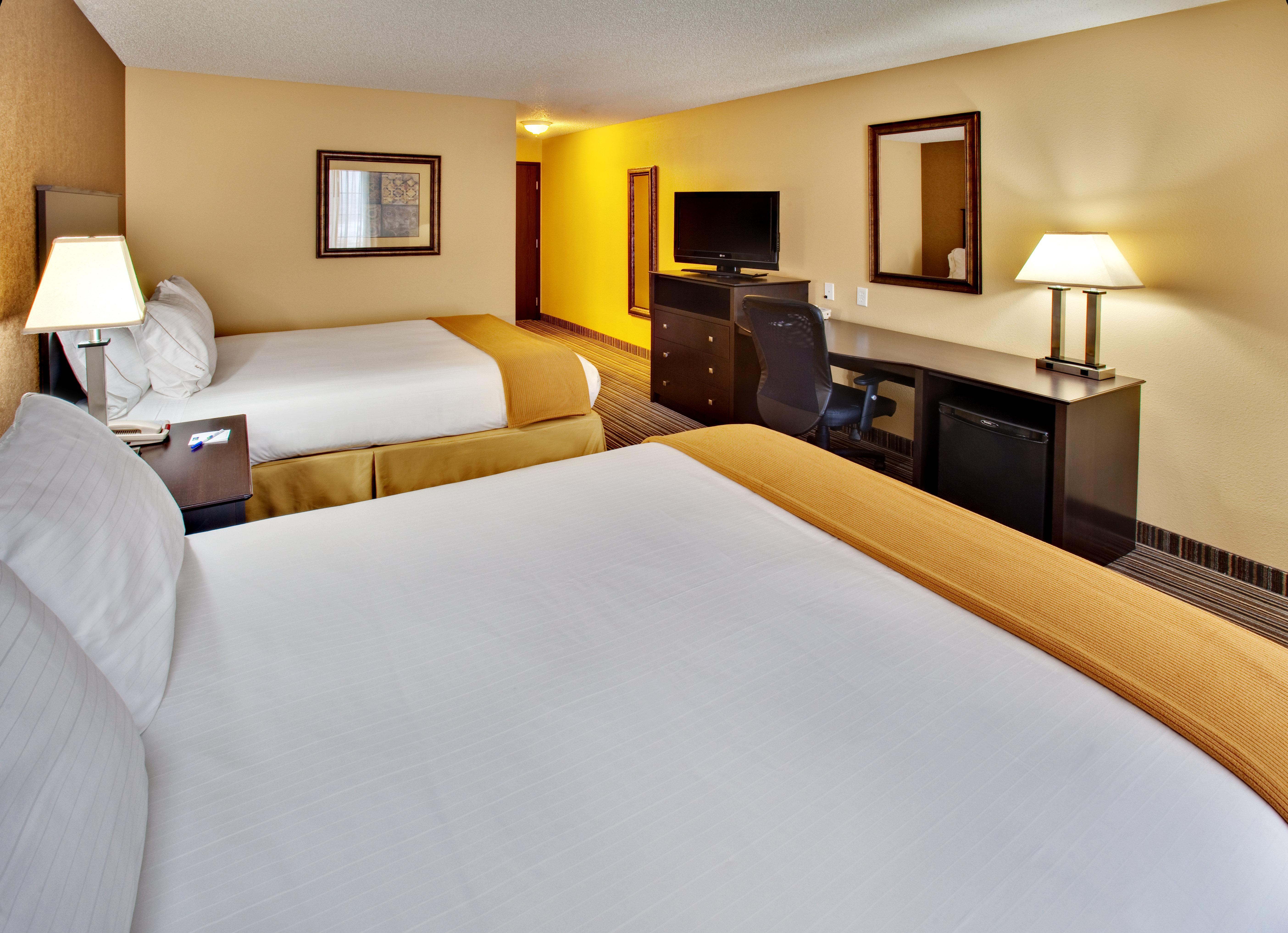 Holiday Inn Express Hotel & Suites Council Bluffs - Convention Center Area By Ihg Habitación foto